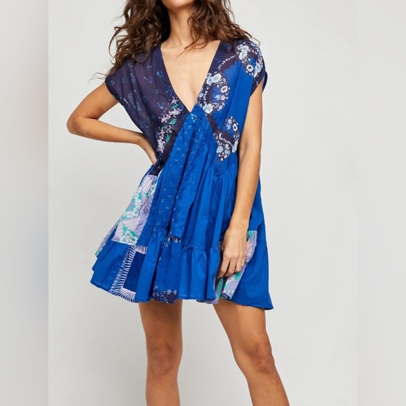 Free People Dresses & Skirts - Free people Mended With Scarves Mini Dress in Dark Combo. Size XS (oversized)